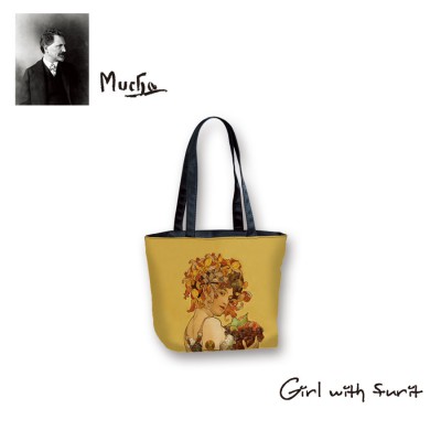 GIRL WITH FURIT 1033